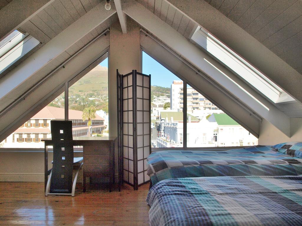 Central 3-Level Penthouse With Amazing Views Hotel Cape Town Room photo