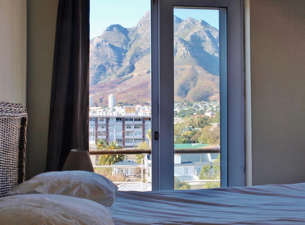 Central 3-Level Penthouse With Amazing Views Hotel Cape Town Room photo
